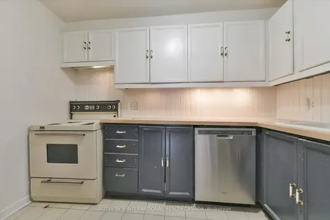 100 Oriole Parkway Toronto ON M5P 2G8