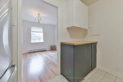100 Oriole Parkway Toronto ON M5P 2G8