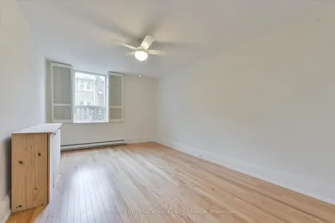 100 Oriole Parkway Toronto ON M5P 2G8