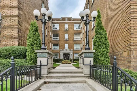 100 Oriole Parkway Toronto ON M5P 2G8