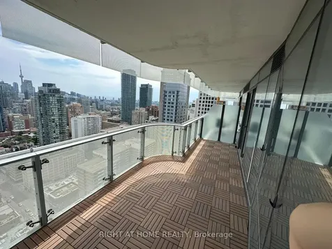 1 Bloor Street E Toronto ON M4W 0A8