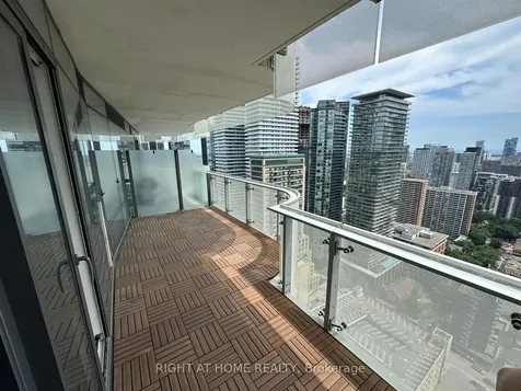 1 Bloor Street E Toronto ON M4W 0A8