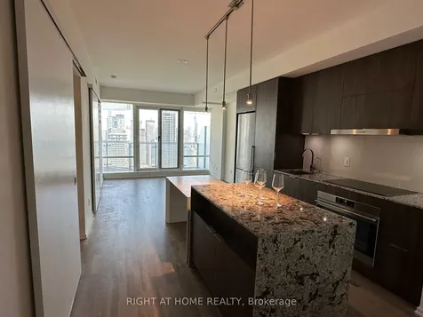 1 Bloor Street E Toronto ON M4W 0A8