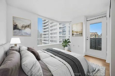 35 Finch Avenue E Toronto ON M2N 6Z8