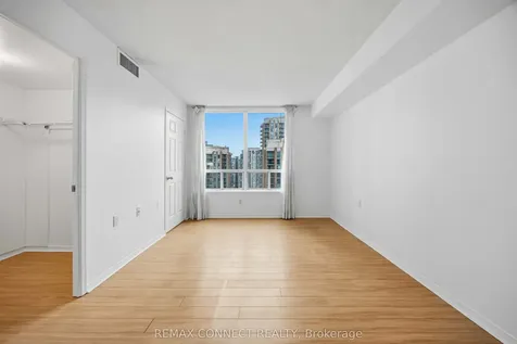 35 Finch Avenue E Toronto ON M2N 6Z8