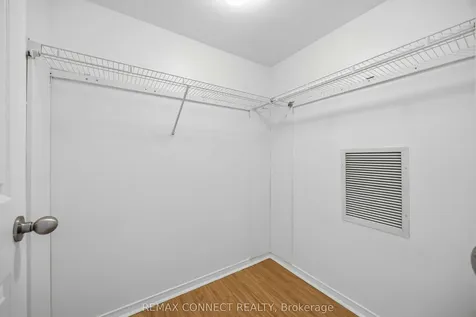 35 Finch Avenue E Toronto ON M2N 6Z8