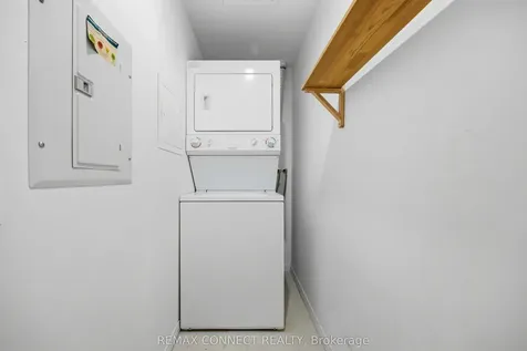 35 Finch Avenue E Toronto ON M2N 6Z8