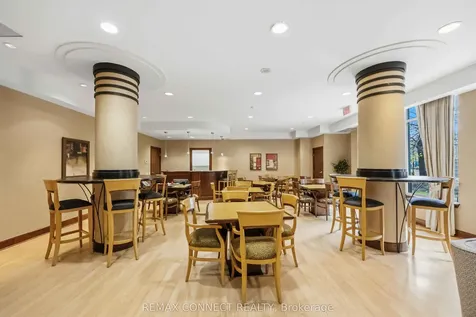 35 Finch Avenue E Toronto ON M2N 6Z8