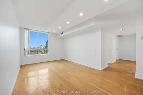 35 Finch Avenue E Toronto ON M2N 6Z8
