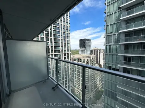 195 Redpath Avenue Toronto ON M4P 0E4