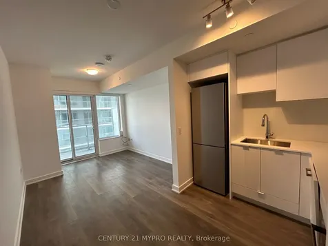 195 Redpath Avenue Toronto ON M4P 0E4
