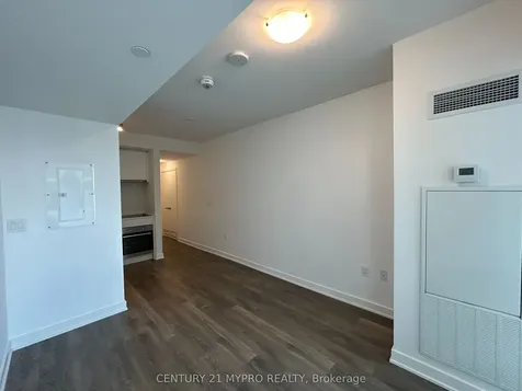 195 Redpath Avenue Toronto ON M4P 0E4