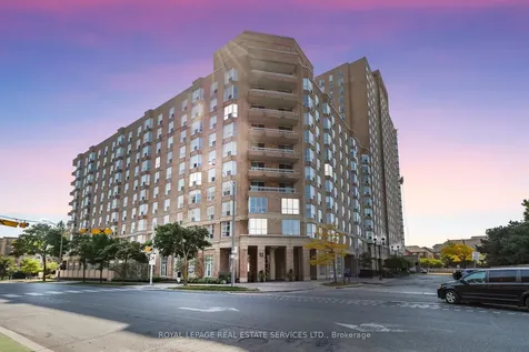 11 Thorncliffe Park Drive Toronto ON M4H 1P3