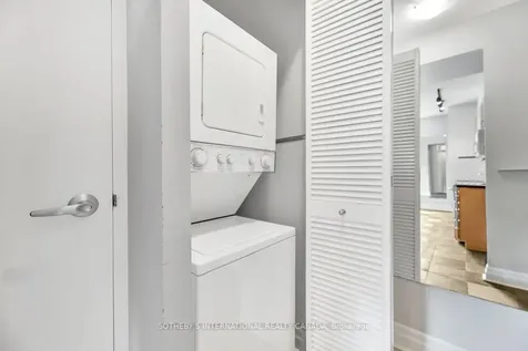70 Alexander Street Toronto ON M4Y 3B6
