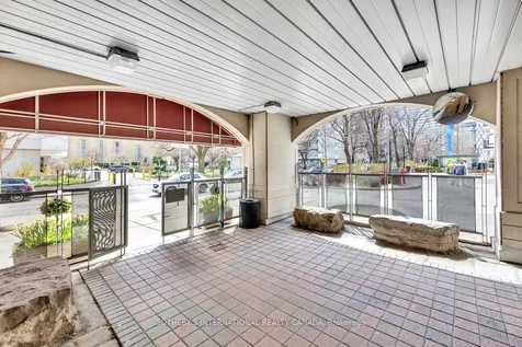 70 Alexander Street Toronto ON M4Y 3B6