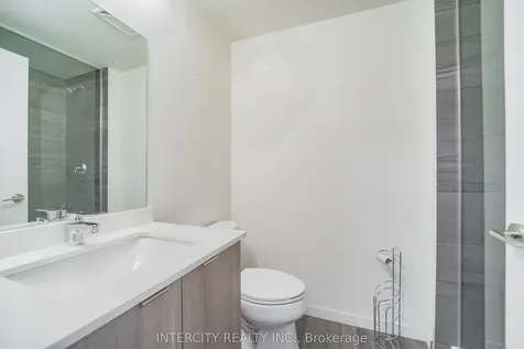 3237 Bayview Avenue Toronto ON M2K 2J7