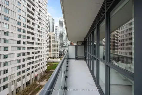 11 Lillian Street Toronto ON M4S 0C3