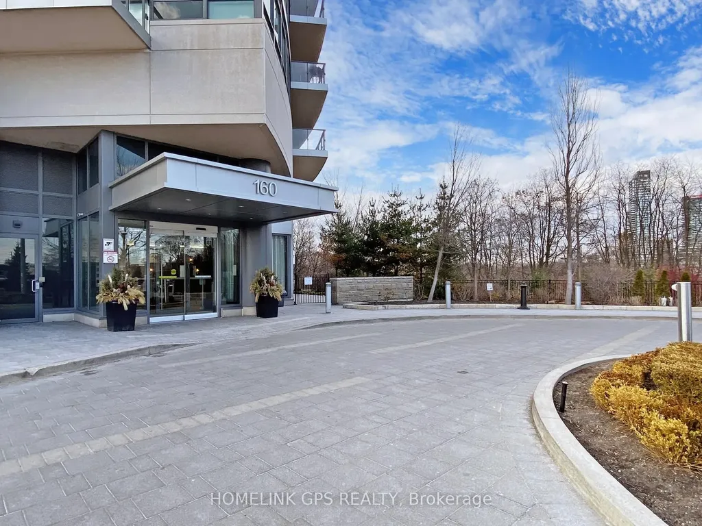 160 Vanderhoof Avenue Toronto ON M4G 0B7