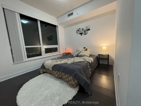 160 Vanderhoof Avenue Toronto ON M4G 0B7