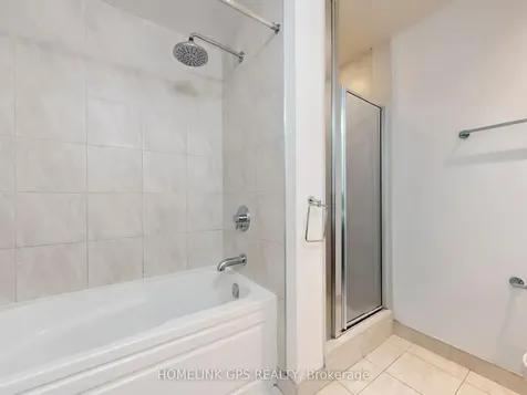 160 Vanderhoof Avenue Toronto ON M4G 0B7