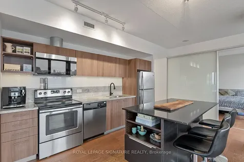 70 Distillery Lane Toronto ON M5A 0E3