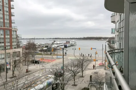 600 Queens Quay W Toronto ON M5V 3M3