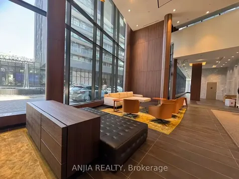 70 Queens Wharf Road Toronto ON M5V 0J2