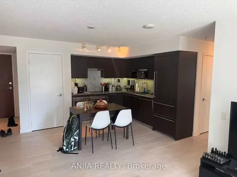 70 Queens Wharf Road Toronto ON M5V 0J2