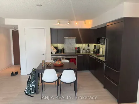 70 Queens Wharf Road Toronto ON M5V 0J2
