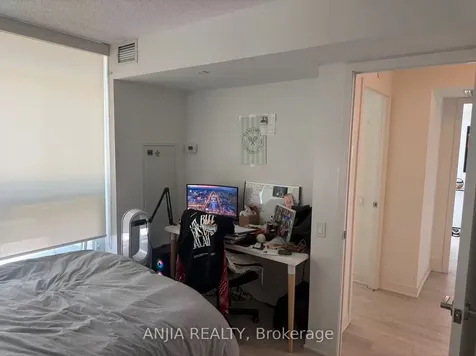 70 Queens Wharf Road Toronto ON M5V 0J2