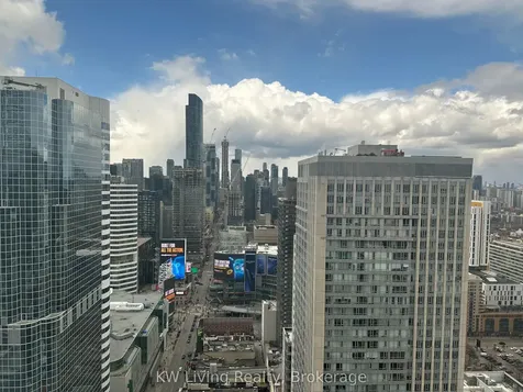 197 Yonge Street Toronto ON M5B 1M4