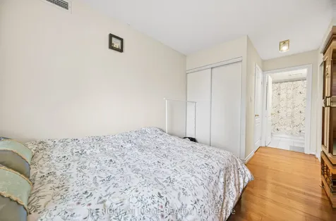 88 Grandview Way Toronto ON M2N 6V6