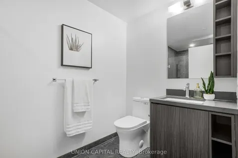 252 Church Street Toronto ON M5B 0E6