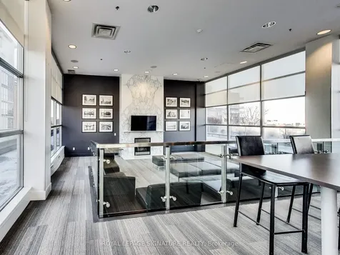 1005 King Street W Toronto ON M6K 3M8