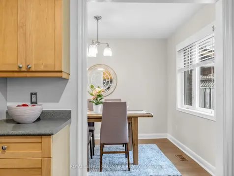 23 Ballymena Court Toronto ON M3C 2B8
