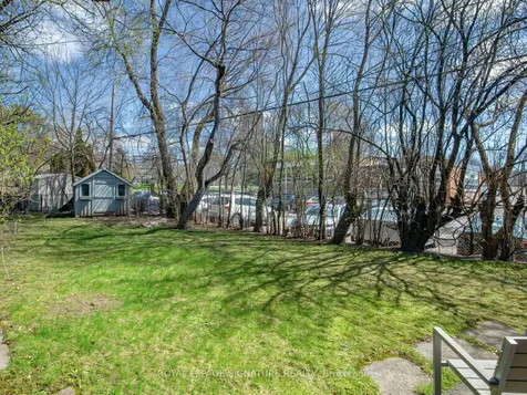 23 Ballymena Court Toronto ON M3C 2B8