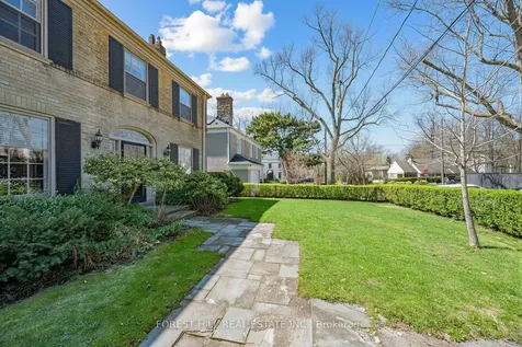 339 Cortleigh Boulevard Toronto ON M5N 1R2