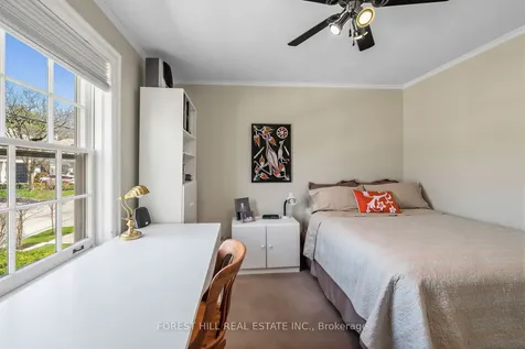 339 Cortleigh Boulevard Toronto ON M5N 1R2