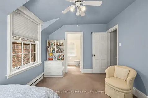 339 Cortleigh Boulevard Toronto ON M5N 1R2
