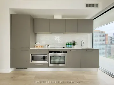 3 Gloucester Street Toronto ON M4Y 0C6