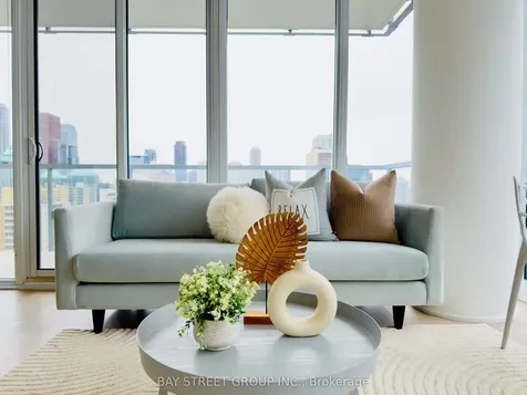 3 Gloucester Street Toronto ON M4Y 0C6