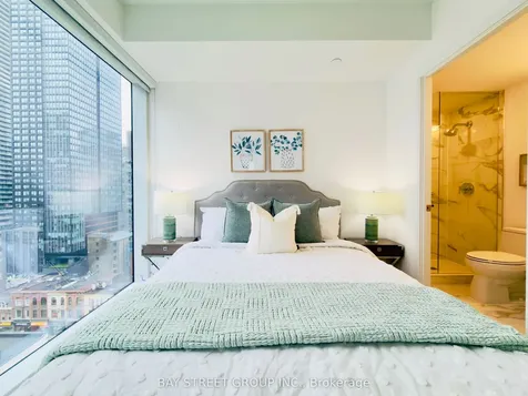 3 Gloucester Street Toronto ON M4Y 0C6