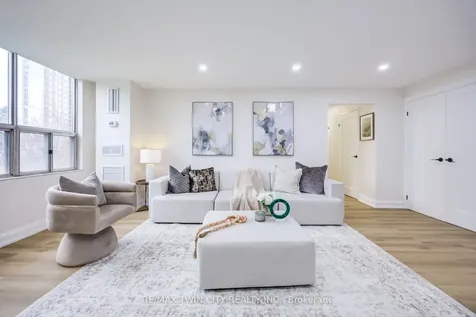 20 Edgecliff Golfway Toronto ON M3C 3A4