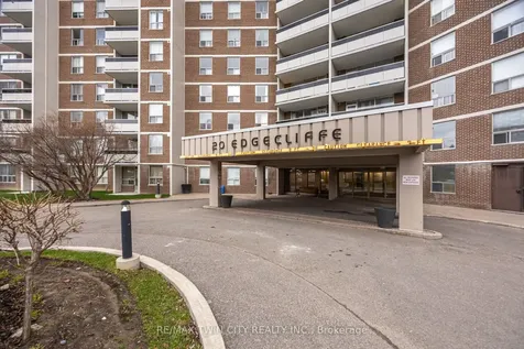 20 Edgecliff Golfway Toronto ON M3C 3A4