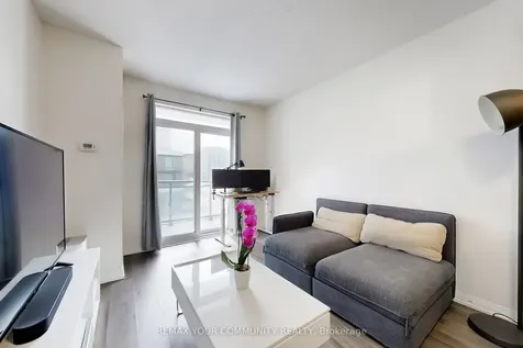 50 Ann O'reilly Road Toronto ON M5J 0C9