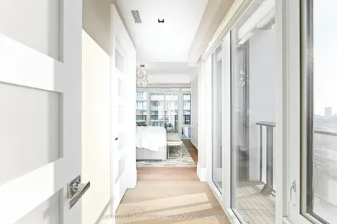 330 Richmond Street W Toronto ON M5V 0M4