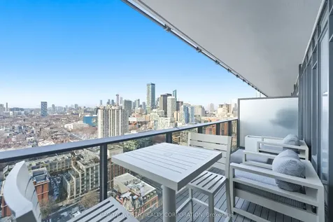 330 Richmond Street W Toronto ON M5V 0M4