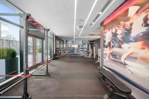 330 Richmond Street W Toronto ON M5V 0M4