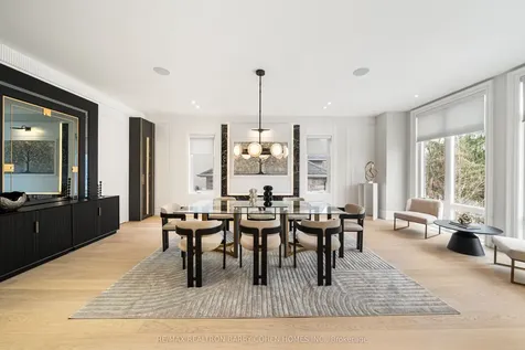 192 Lord Seaton Road Toronto ON M2P 1K9