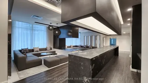 5180 Yonge Street Toronto ON M2N 5P6